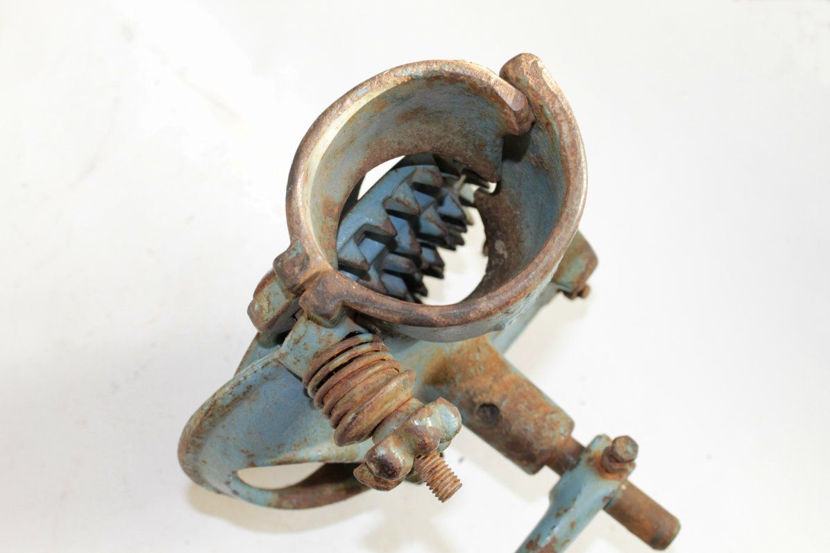 Antique Bulgarian BALKAN Grain Corn Sheller Mill Hand Crank 1900's RARE