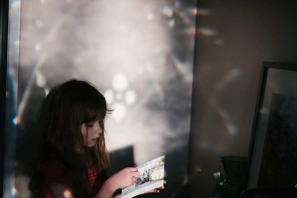 photo girl light.jpg