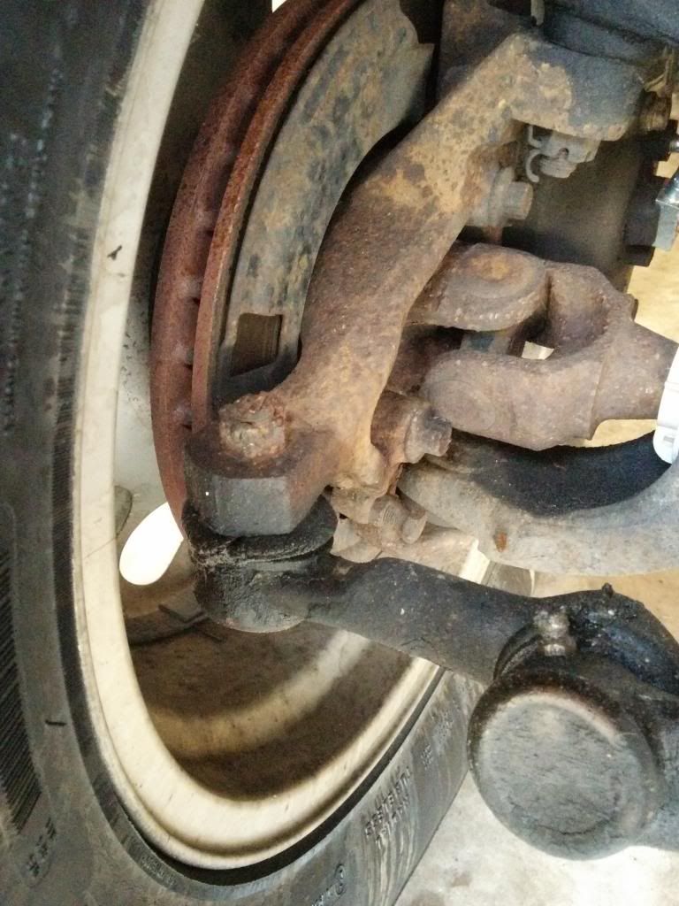 Is this tie rod end broken?