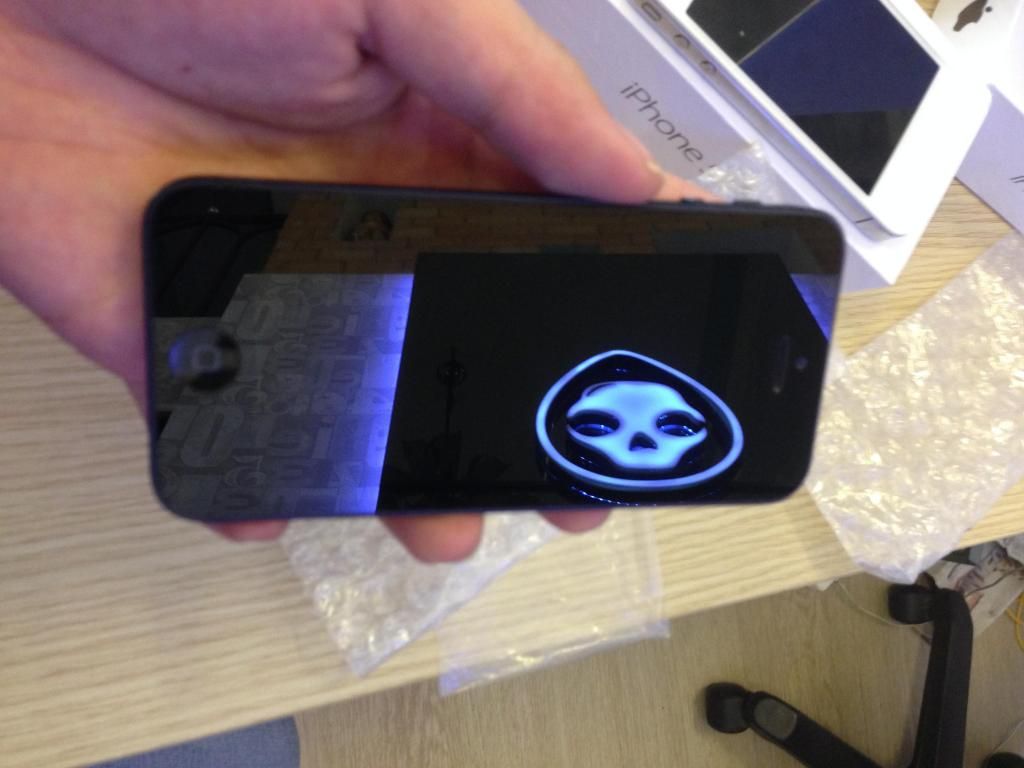 Bán iphone 5 trắng 16g và đen 32g likenew giá HOT!!! - 10