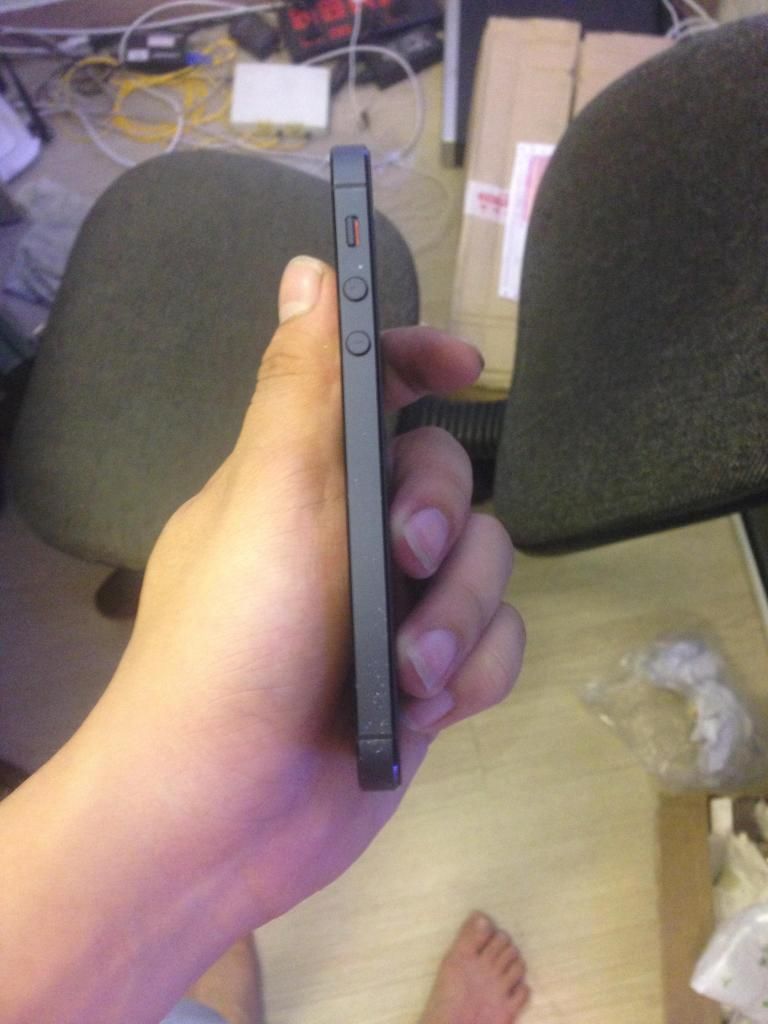 Bán iphone 5 lock sprint máy 98% màu đen giá tốt !!! - 4