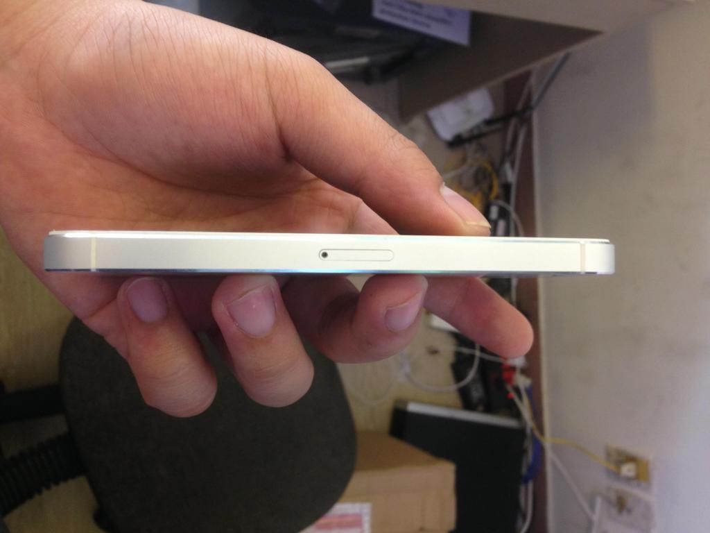 Bán iphone 5 trắng lock AT&T máy like neww giá 7trxxxx !!! - 3