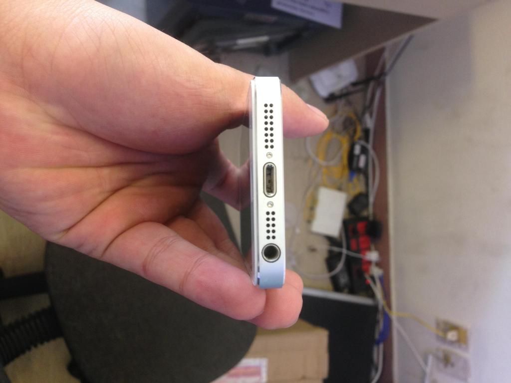 Bán iphone 5 trắng lock AT&T máy like neww giá 7trxxxx !!! - 4