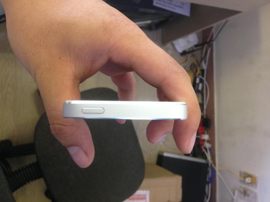 Bán iphone 5 trắng lock AT&T máy like neww giá 7trxxxx !!! - 5