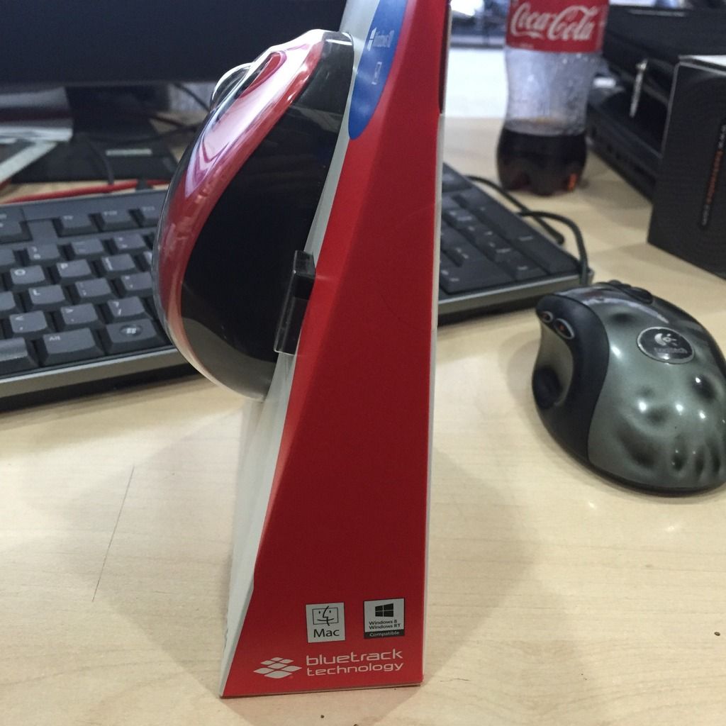 Chuột Không Dây Microsoft Sculpt Mobile - Di Chuyển Mặt Kính . - 1