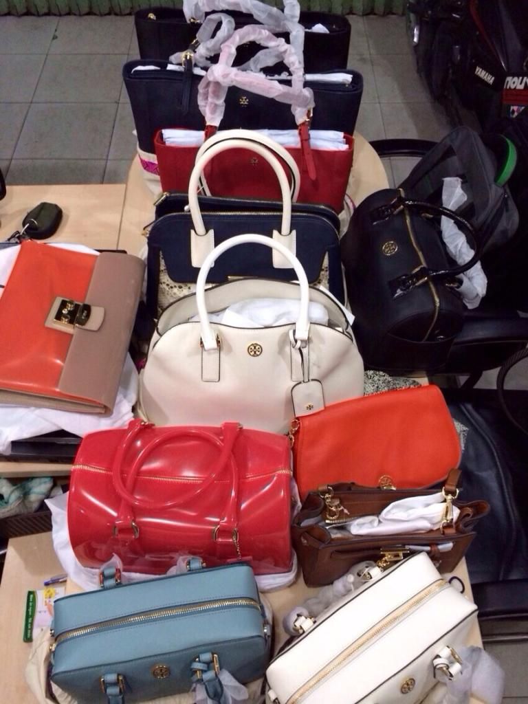 Túi xách Tory Burch - Michael Kors - Furla - Cam Kết Chính Hãng 100%..Giá Tốt Nhất - 1