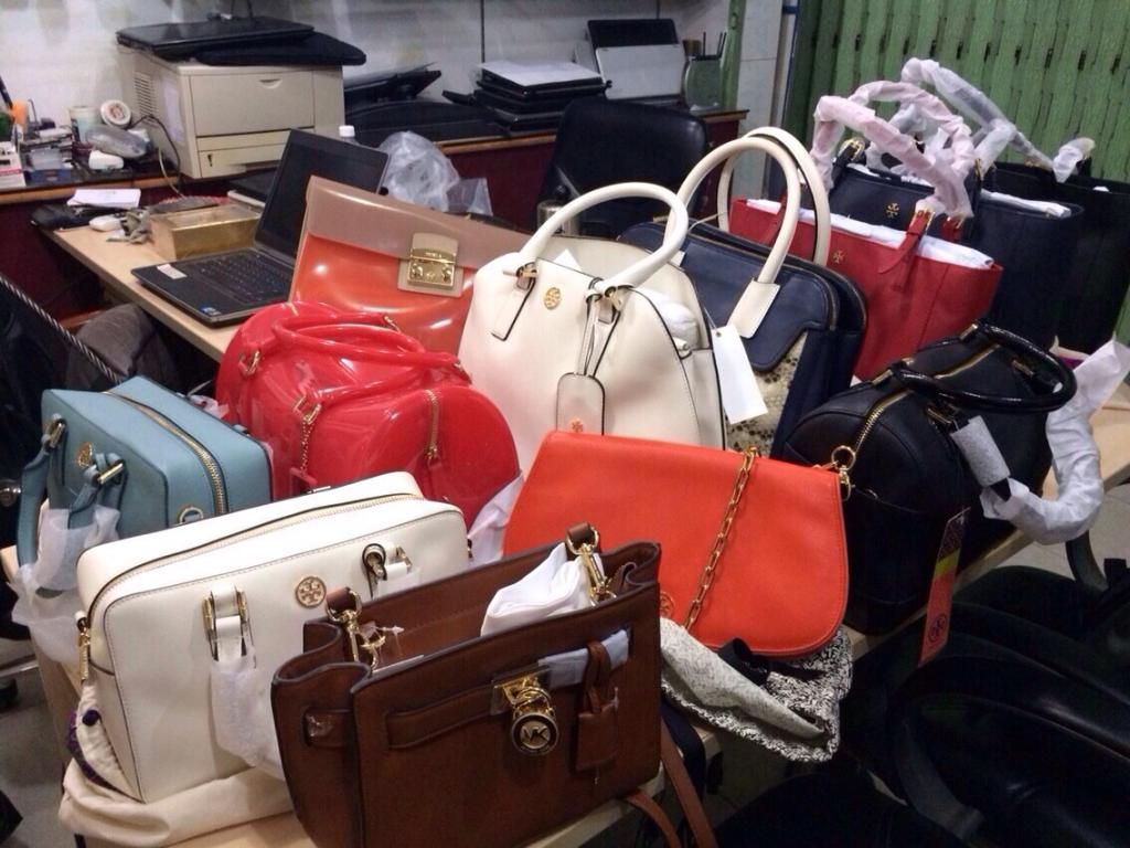 Túi xách Tory Burch - Michael Kors - Furla - Cam Kết Chính Hãng 100%..Giá Tốt Nhất