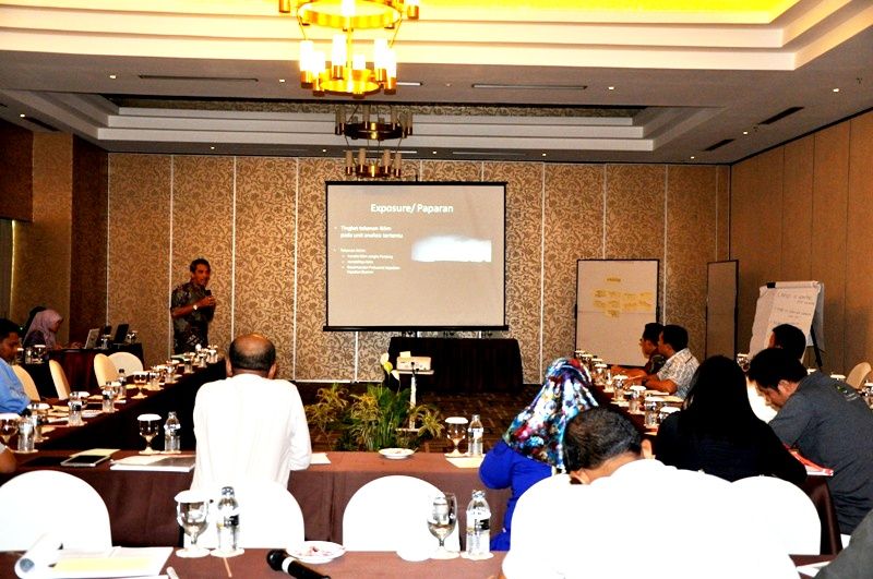 http://i1293.photobucket.com/albums/b597/Achmat_Choirul_Anam/DSC_1998_zpsfa85640e.jpg Kegiatan ini dilaksanakan di Grand Jatra Hotel Balikpapan pada tanggal 24-25 April 2014