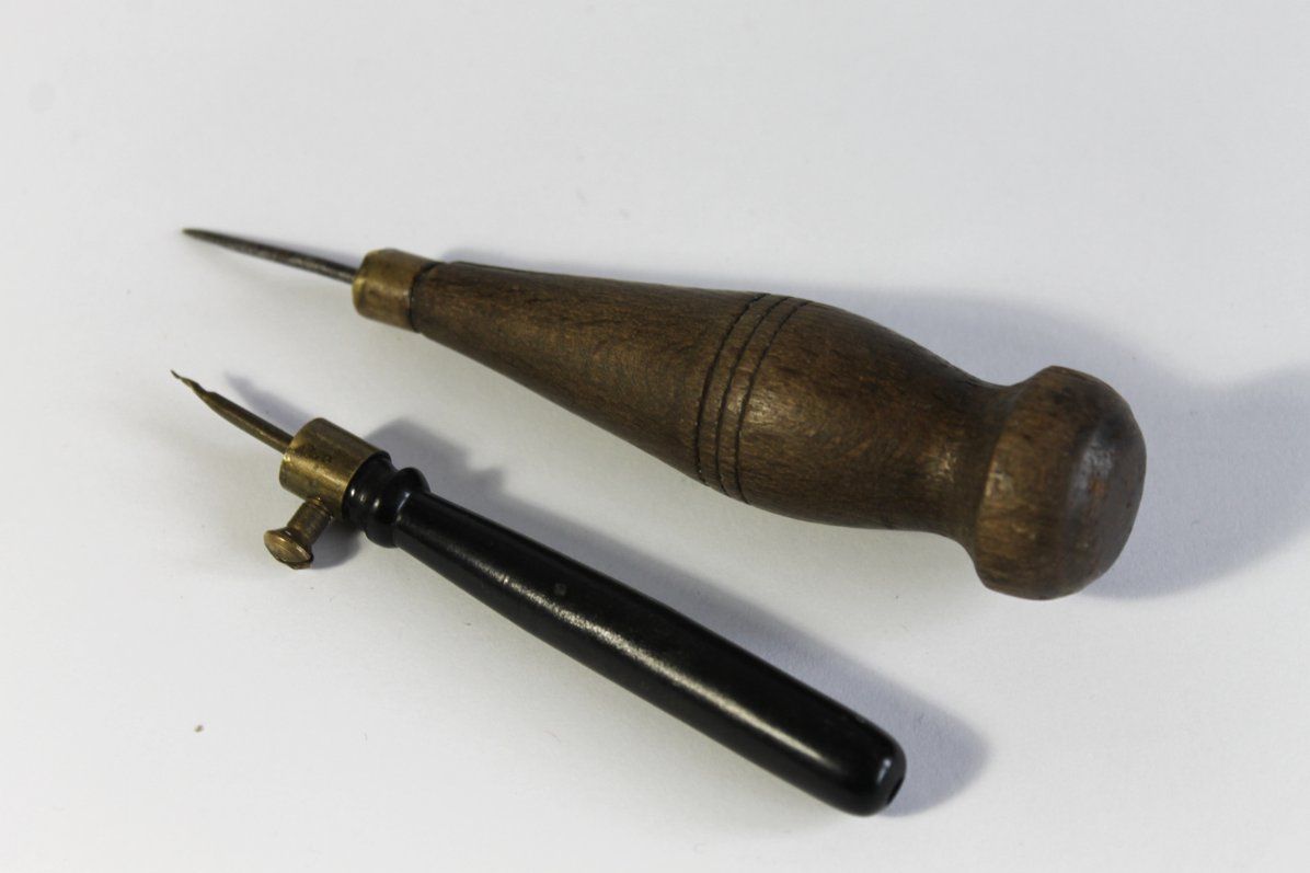 Picture Of A Shoe Repairing Awl Picture Of A Shoe Repairing Awl